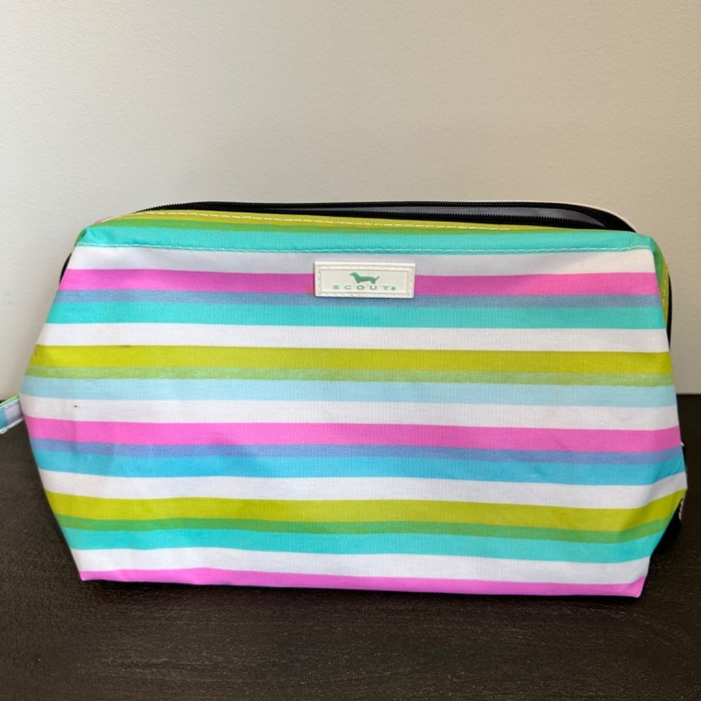 Scout Little Big Mouth Makeup Bag